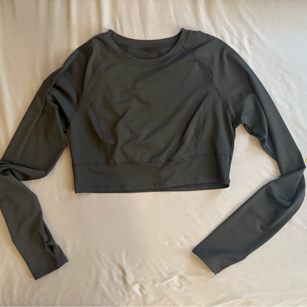 Solid Thumb Hole Cropped Yoga Sports Top